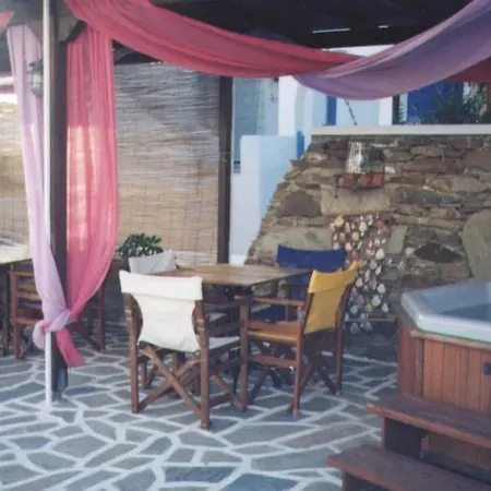 Spyros Place