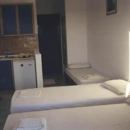 Spyros Place Aparthotel *